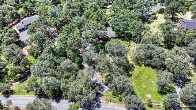 3565 Mary Ln, Auburn, CA 95602