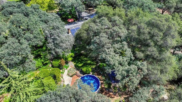 3565 Mary Ln, Auburn, CA 95602