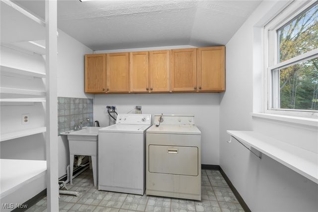 749 Navajo Trail, Macedonia, OH 44056