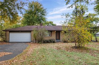 749 Navajo Trail, Macedonia, OH 44056