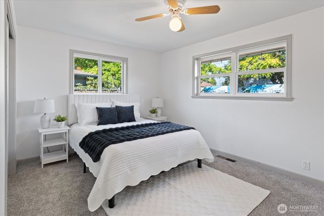 1444 Merritt Avenue, Enumclaw, WA 98022