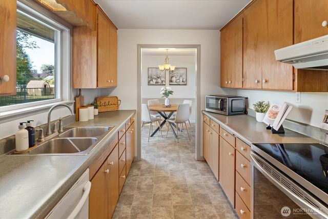 1444 Merritt Avenue, Enumclaw, WA 98022