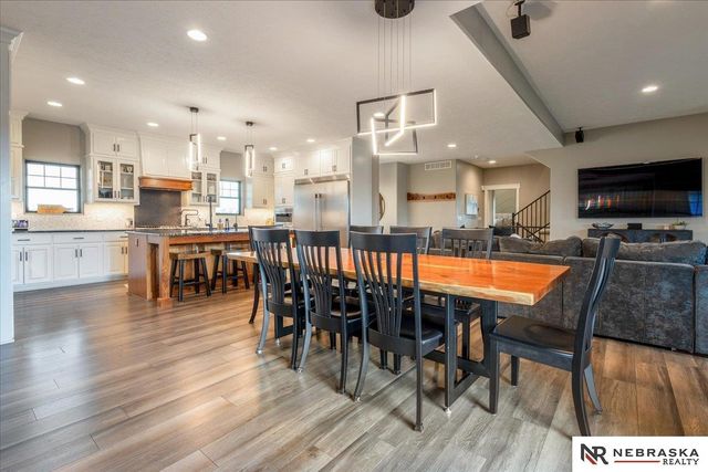 13268 Bluebird Court, Springfield, NE 68059