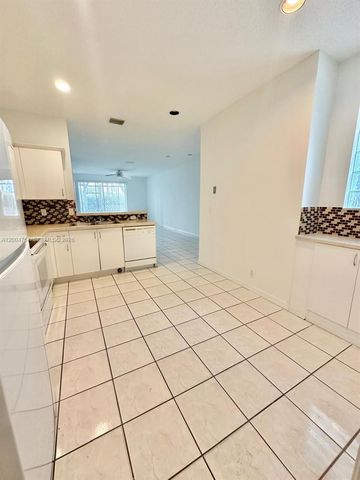 3624 SAN SIMEON CR, Weston, FL 33331