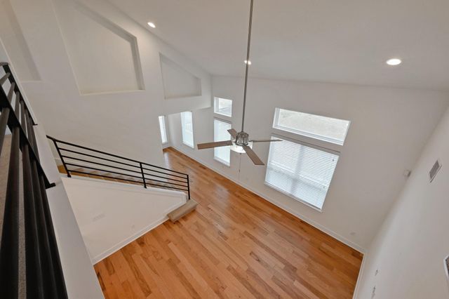 2204 THESEUS PASS, Austin, TX 78741