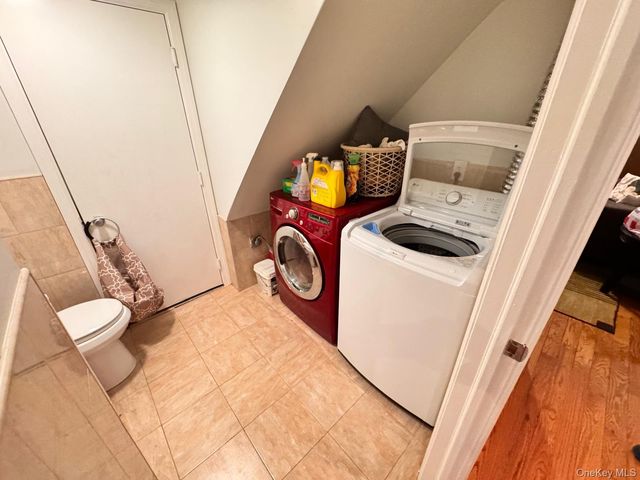 2885 W 23rd Street, Brooklyn, NY 11224