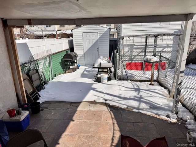 2885 W 23rd Street, Brooklyn, NY 11224