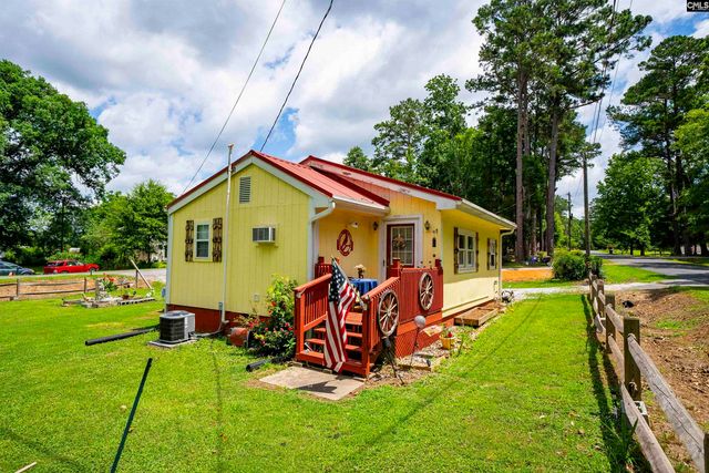 124 Landing Road, Prosperity, SC 29127