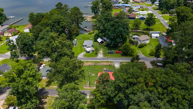 124 Landing Road, Prosperity, SC 29127