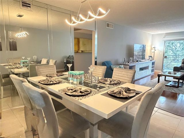 2304 Lucaya Lane L4, Coconut Creek, FL 33066
