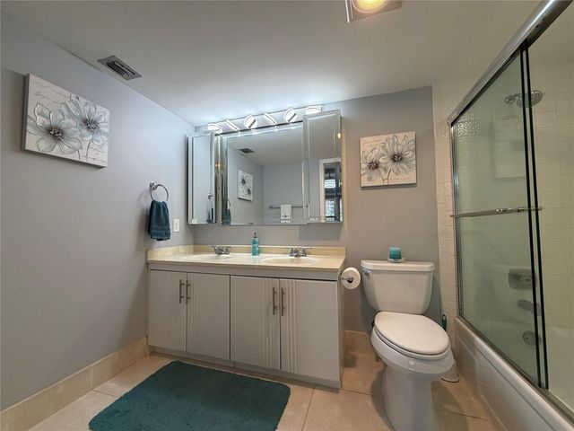 2304 Lucaya Lane L4, Coconut Creek, FL 33066