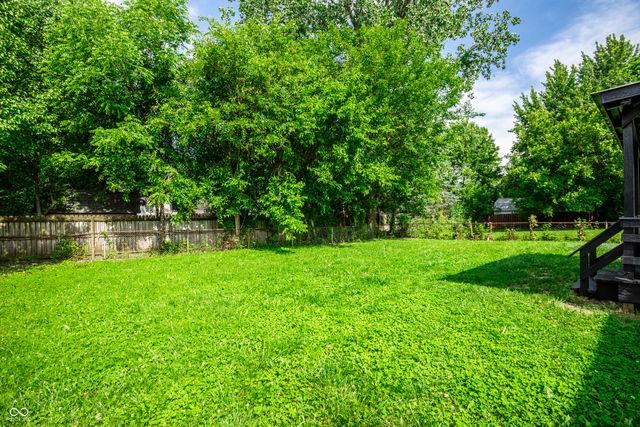 612 Woodlark Drive, Indianapolis, IN 46229