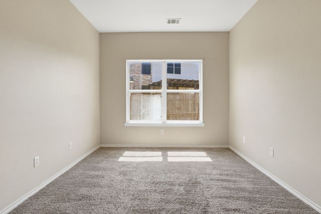 636 Whitetail Deer Lane, Crowley, TX 76036