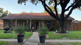 5017 Pemberton Lane, The Colony, TX 75056