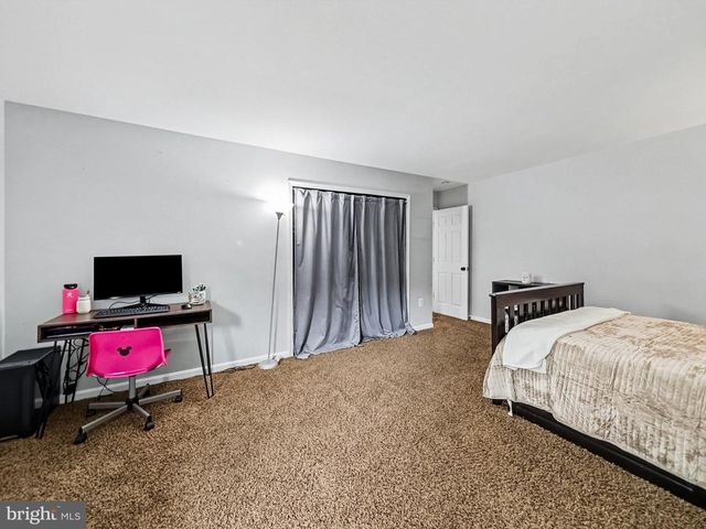 8935 MULLEN RD, King George, VA 22485