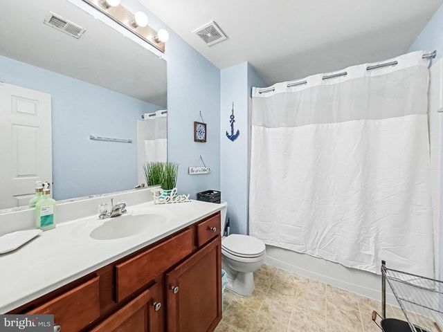 8935 MULLEN RD, King George, VA 22485