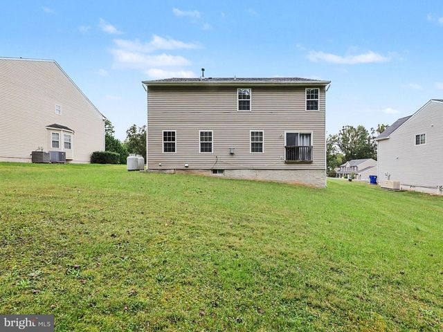 8935 MULLEN RD, King George, VA 22485