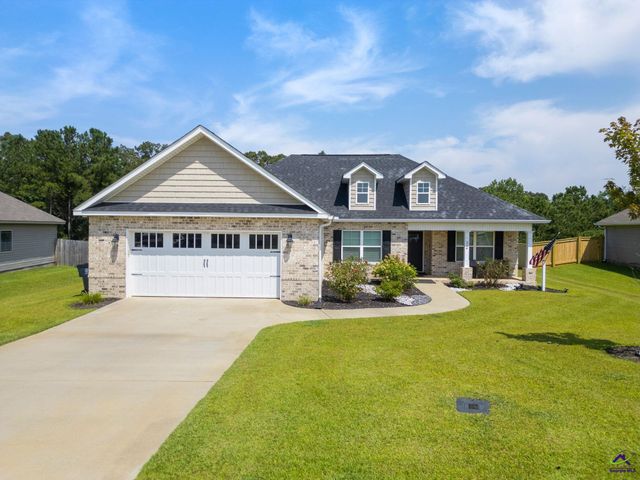 314 Creek Ridge Drive, Warner Robins, GA 31088