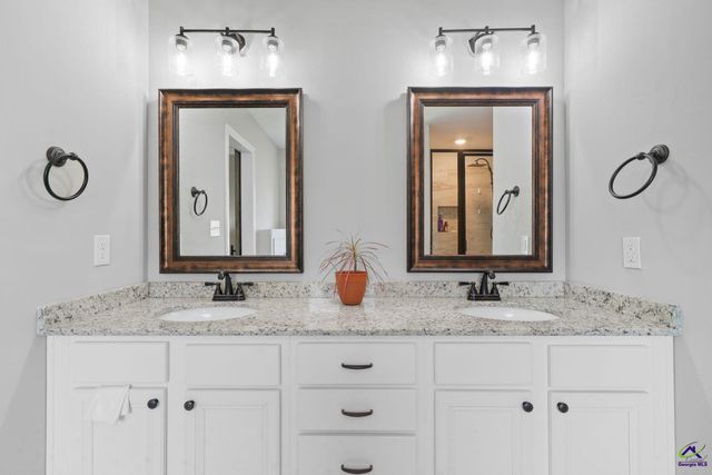 314 Creek Ridge Drive, Warner Robins, GA 31088