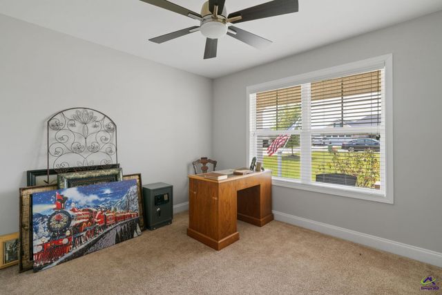 314 Creek Ridge Drive, Warner Robins, GA 31088