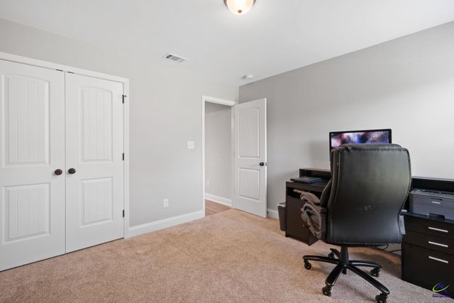 314 Creek Ridge Drive, Warner Robins, GA 31088