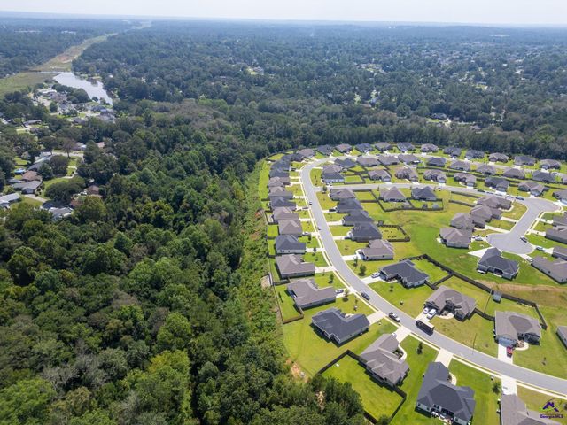 314 Creek Ridge Drive, Warner Robins, GA 31088