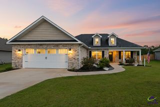 314 Creek Ridge Drive, Warner Robins, GA 31088