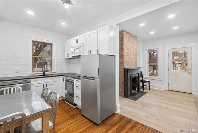 1166 North Avenue 5, Beacon, NY 12508