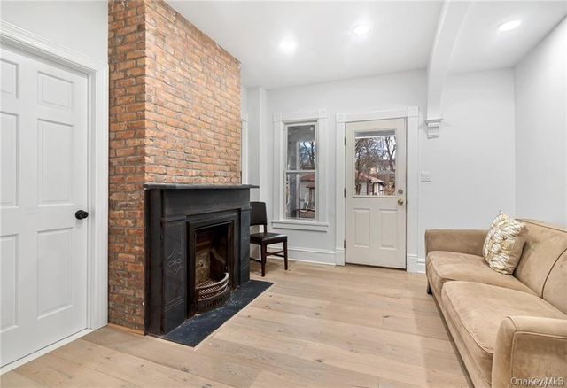 1166 North Avenue 5, Beacon, NY 12508