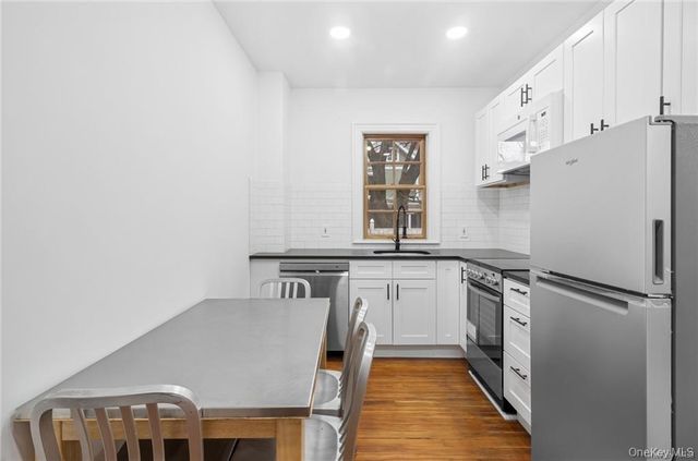 1166 North Avenue 5, Beacon, NY 12508