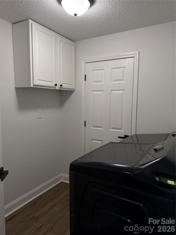 1442 Lee Pearson Road, Lenoir, NC 28645