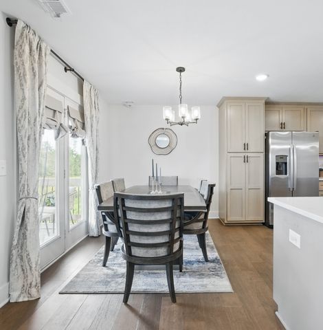 397 Frontier Dr, Clarksville, TN 37043