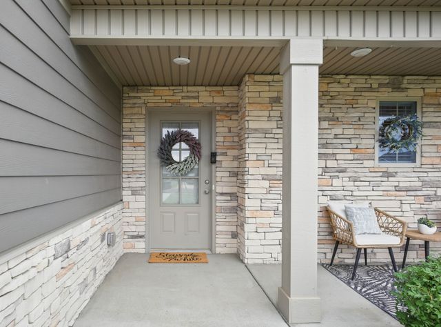 397 Frontier Dr, Clarksville, TN 37043