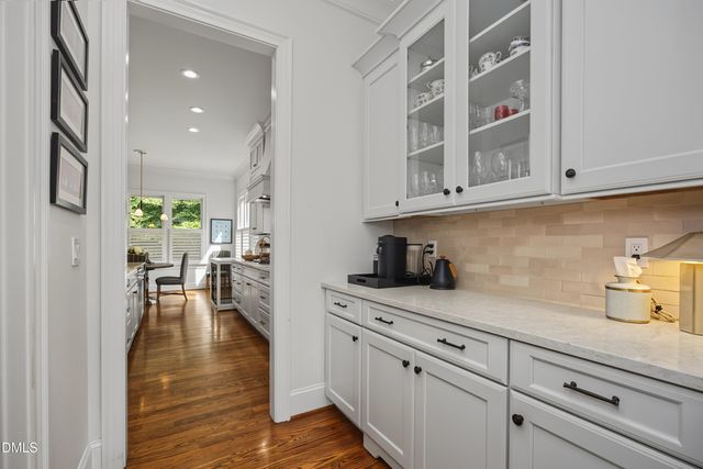 121 Ruskin Drive, Chapel Hill, NC 27516