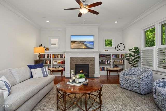 121 Ruskin Drive, Chapel Hill, NC 27516