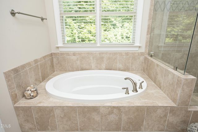 121 Ruskin Drive, Chapel Hill, NC 27516