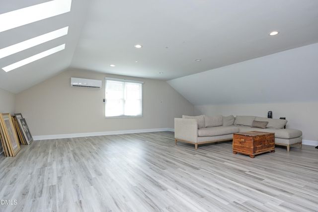 121 Ruskin Drive, Chapel Hill, NC 27516