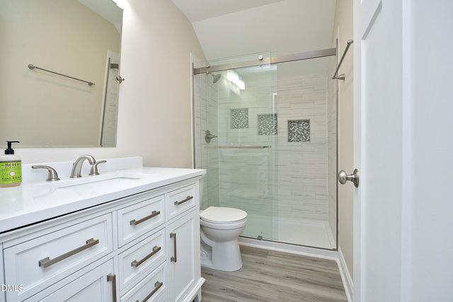 121 Ruskin Drive, Chapel Hill, NC 27516
