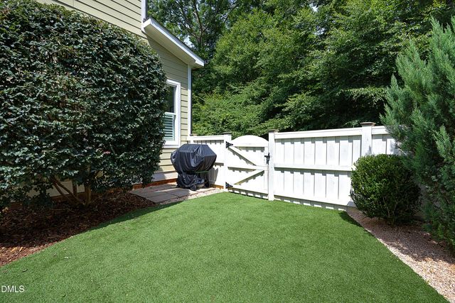 121 Ruskin Drive, Chapel Hill, NC 27516