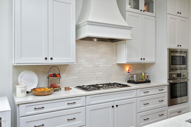 121 Ruskin Drive, Chapel Hill, NC 27516