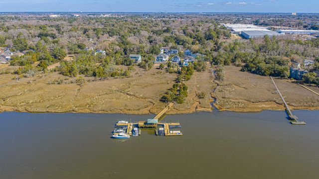 4624 Bonnie Marie Way, North Charleston, SC 29405