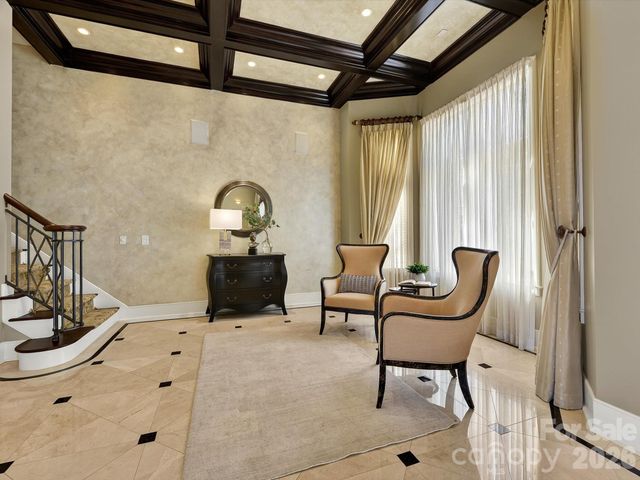 6905 Shinnecock Hill Lane, Charlotte, NC 28277