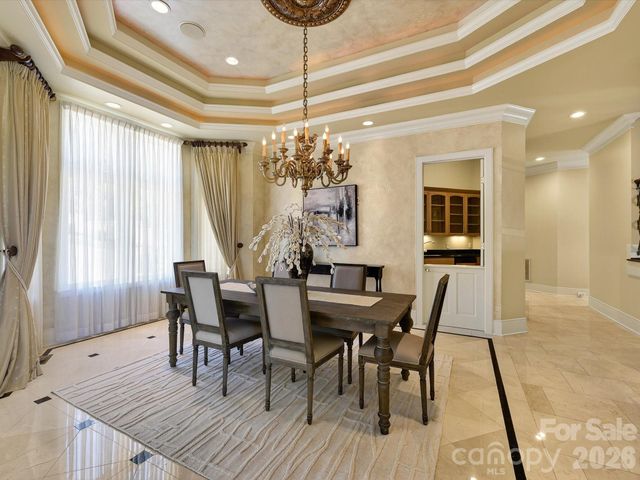 6905 Shinnecock Hill Lane, Charlotte, NC 28277