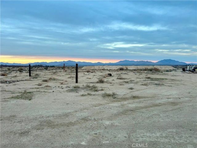 36352 Rodeo, Lucerne Valley, CA 92356