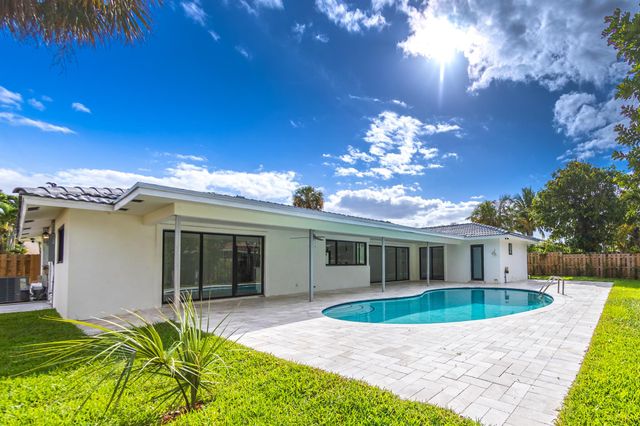 1001 NW 6th Drive, Boca Raton, FL 33486