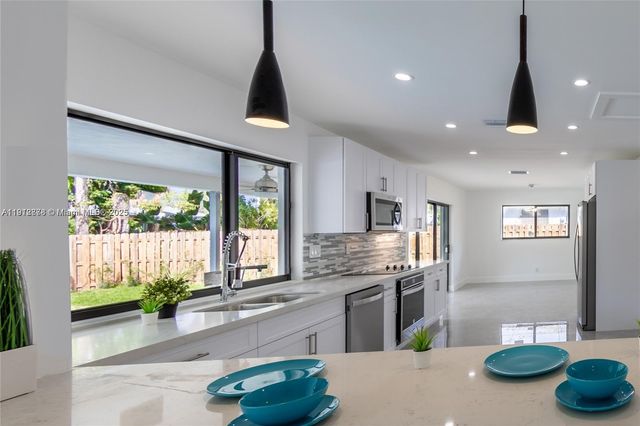 1001 NW 6th Drive, Boca Raton, FL 33486