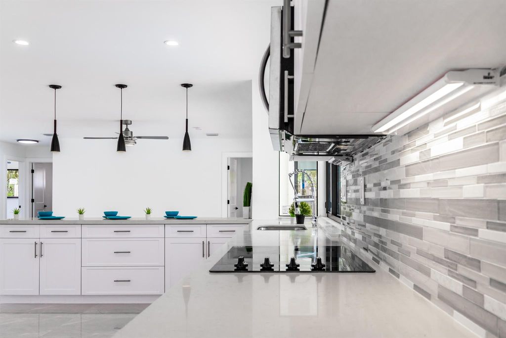 1001 NW 6th Drive, Boca Raton, FL 33486