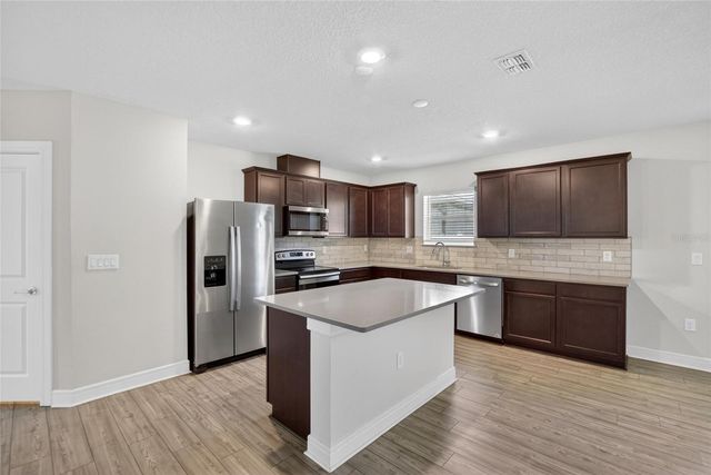 5536 KEATON SPRINGS DRIVE, Lakeland, FL 33811