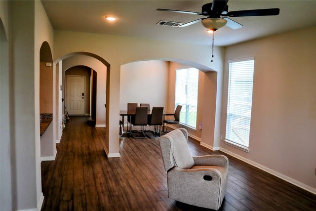 7024 Llano Drive, Waco, TX 76633
