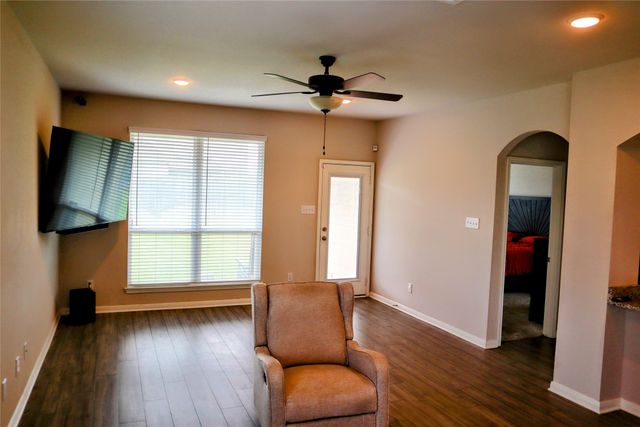 7024 Llano Drive, Waco, TX 76633
